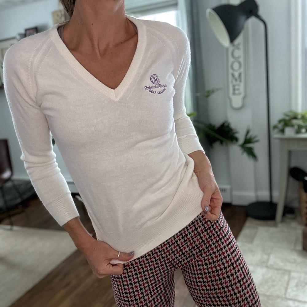 Vintage Anheuser Busch, V-neck golf sweater 70s 80s gem